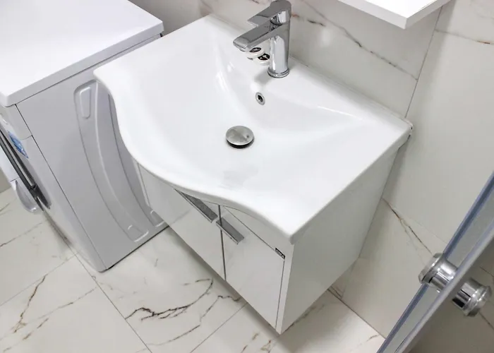 The Admirals View * Durrës