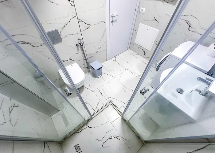 The Admirals View * Durrës